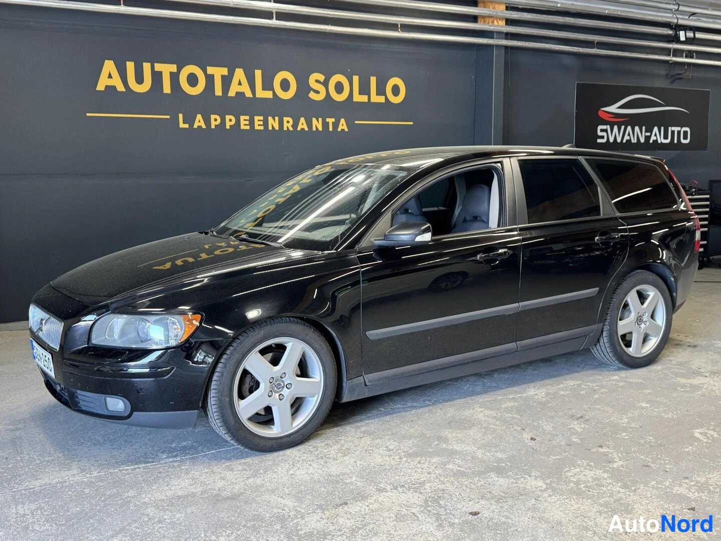 Volvo V50 2,4 Momentum 2005