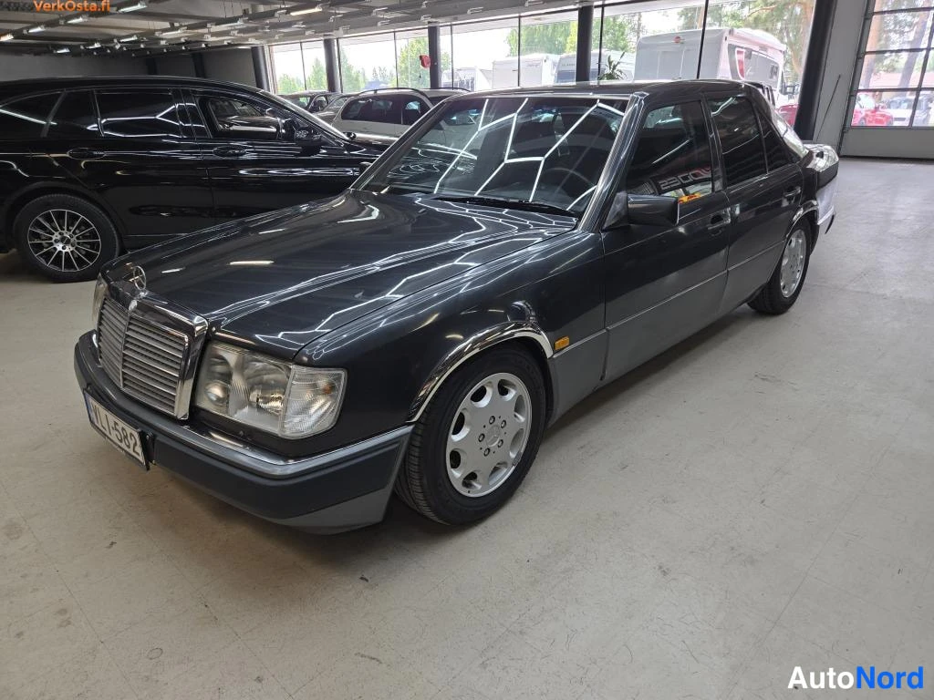 Mercedes-Benz E 300 1991
