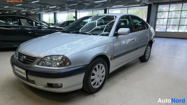 Toyota Avensis 1.8 Sol 2002