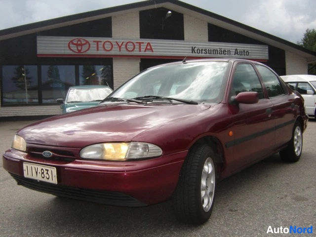 Ford Mondeo 1.8i GLX 1994