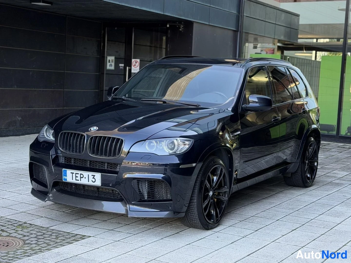 BMW X5 M 555 hv 2010