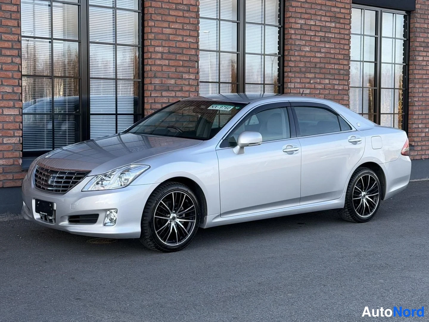 Toyota Crown 2,5 GRS200 Royal Saloon 2009