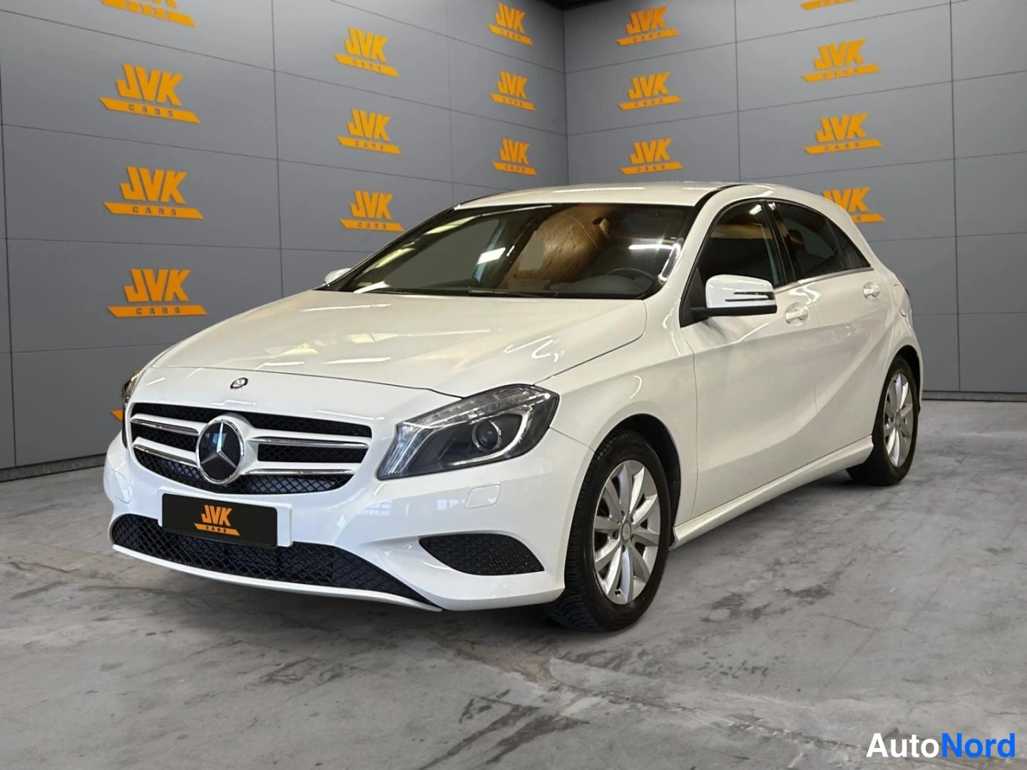 Mercedes-Benz A 180 BE A Premium Business 2014