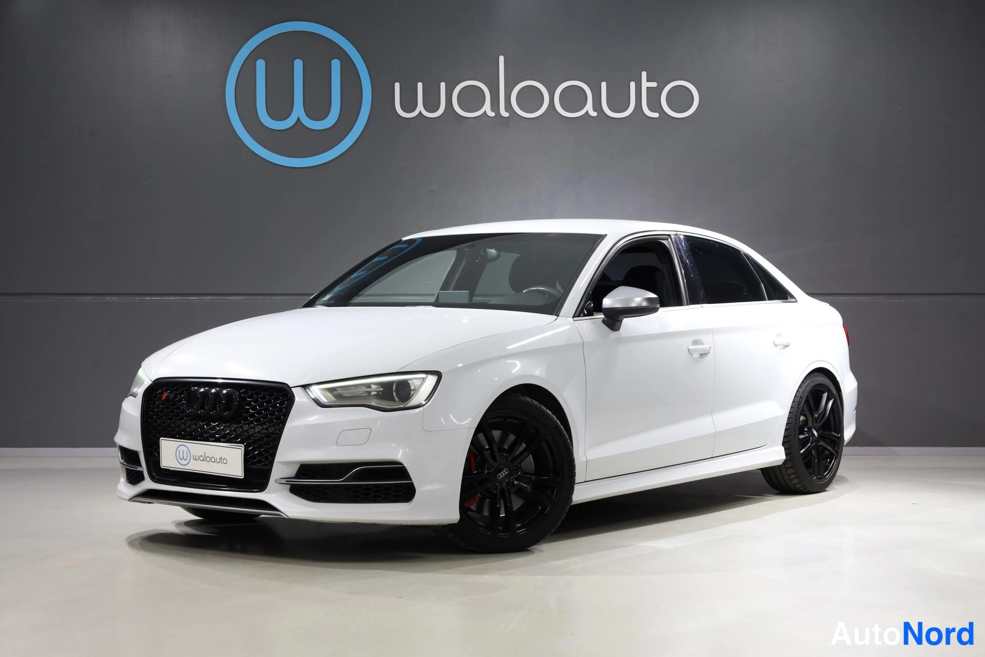 Audi S3 quattro S tronic 300 hv 2014
