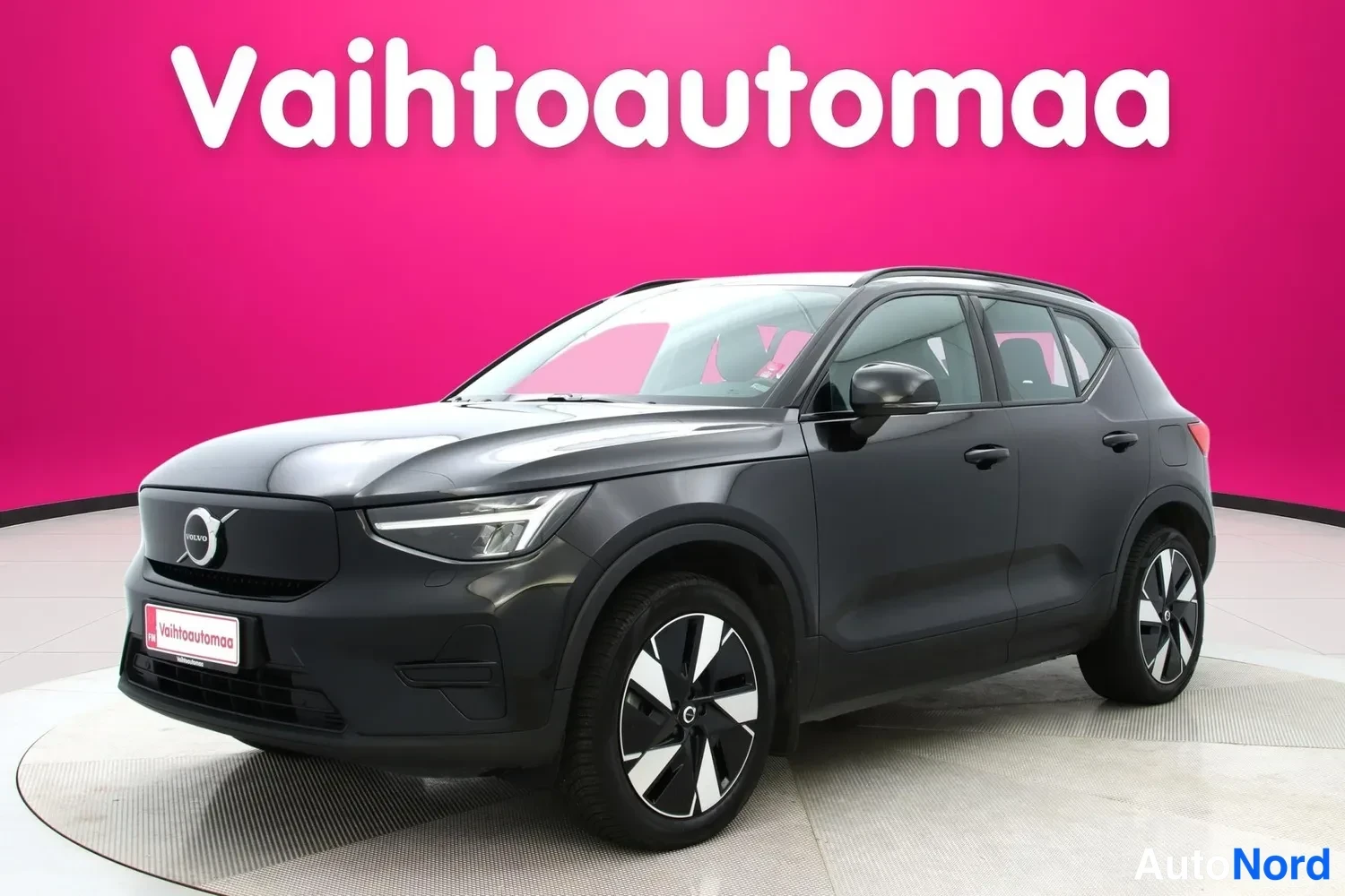 Volvo XC40 Recharge Twin AWD 408 hv 2024