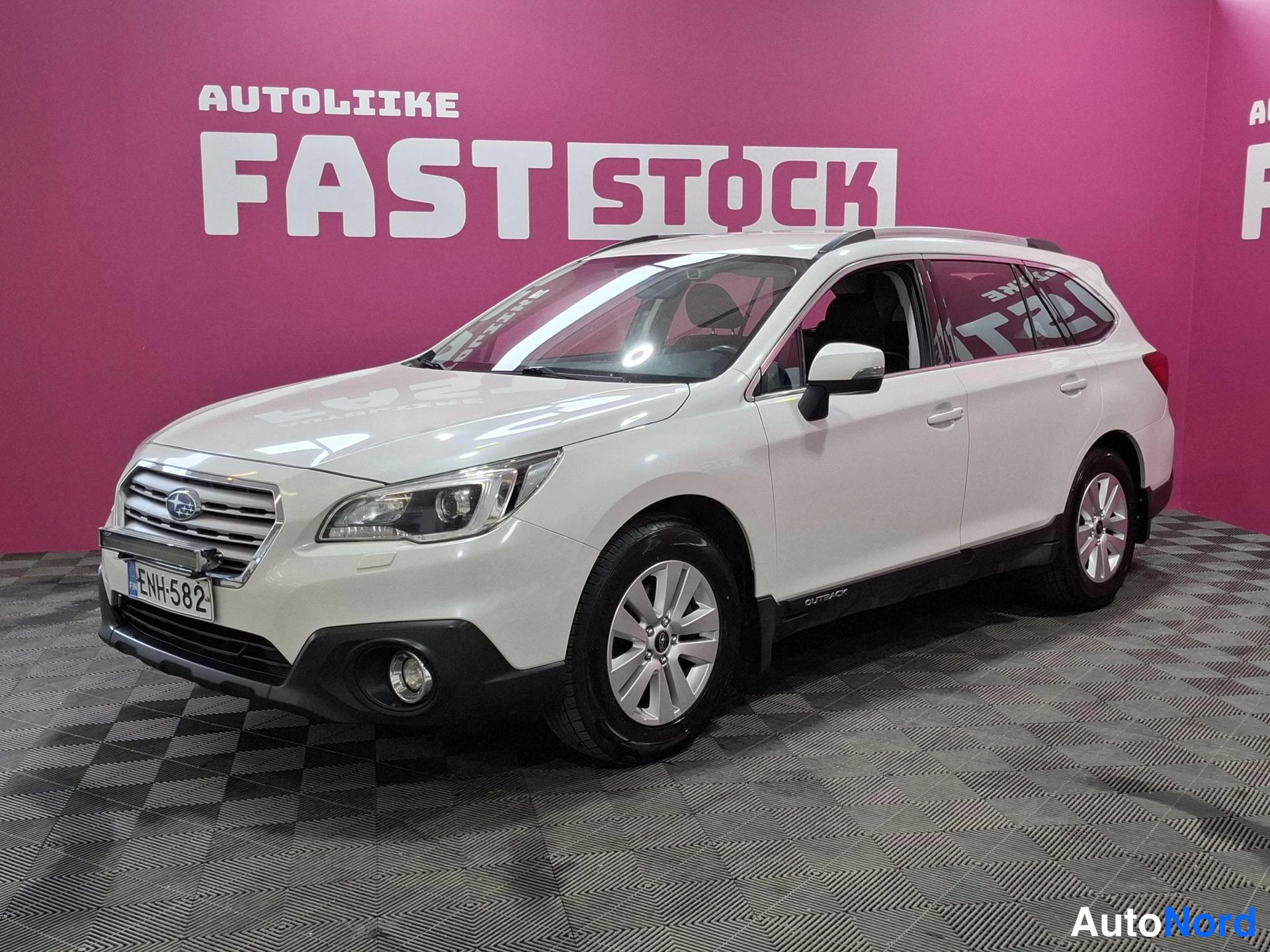 Subaru Outback 2,5i Base CVT AWD 2015