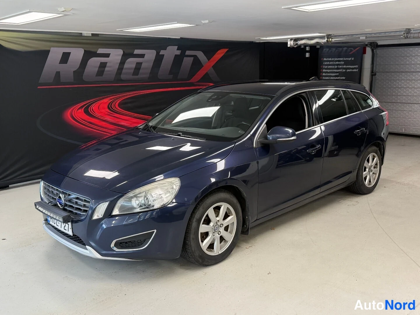 Volvo V60 1.6 Momentum 2011