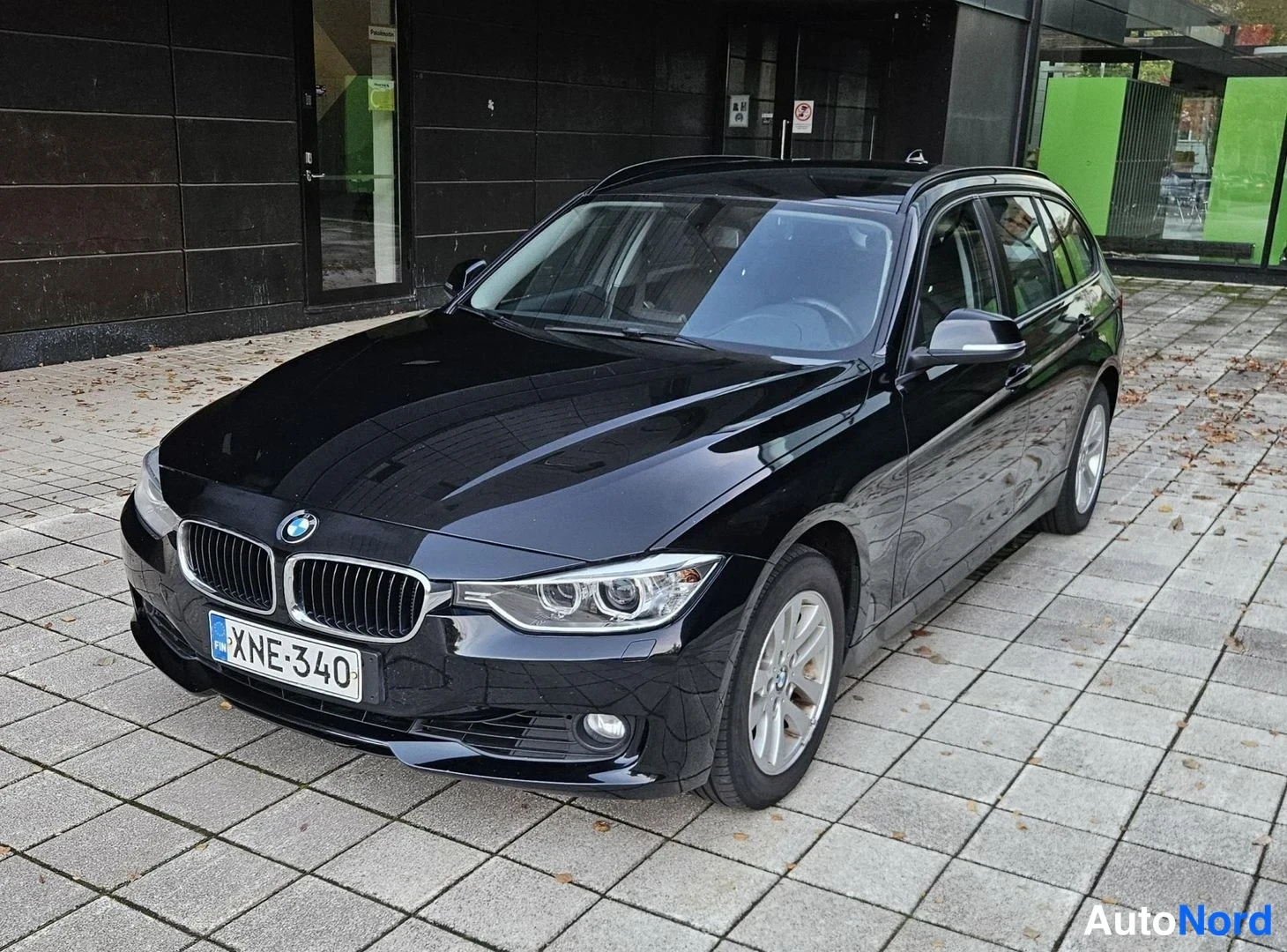BMW 320i xDrive 2015
