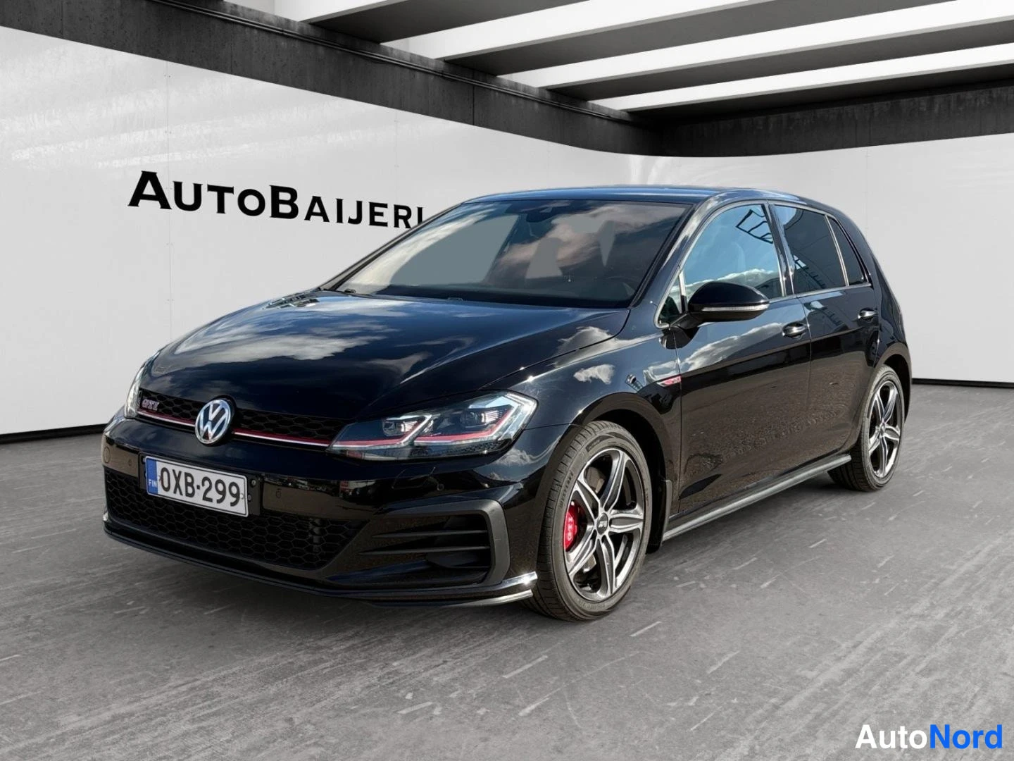 Volkswagen Golf GTI Performance 2,0 TSI 180 kW 2017