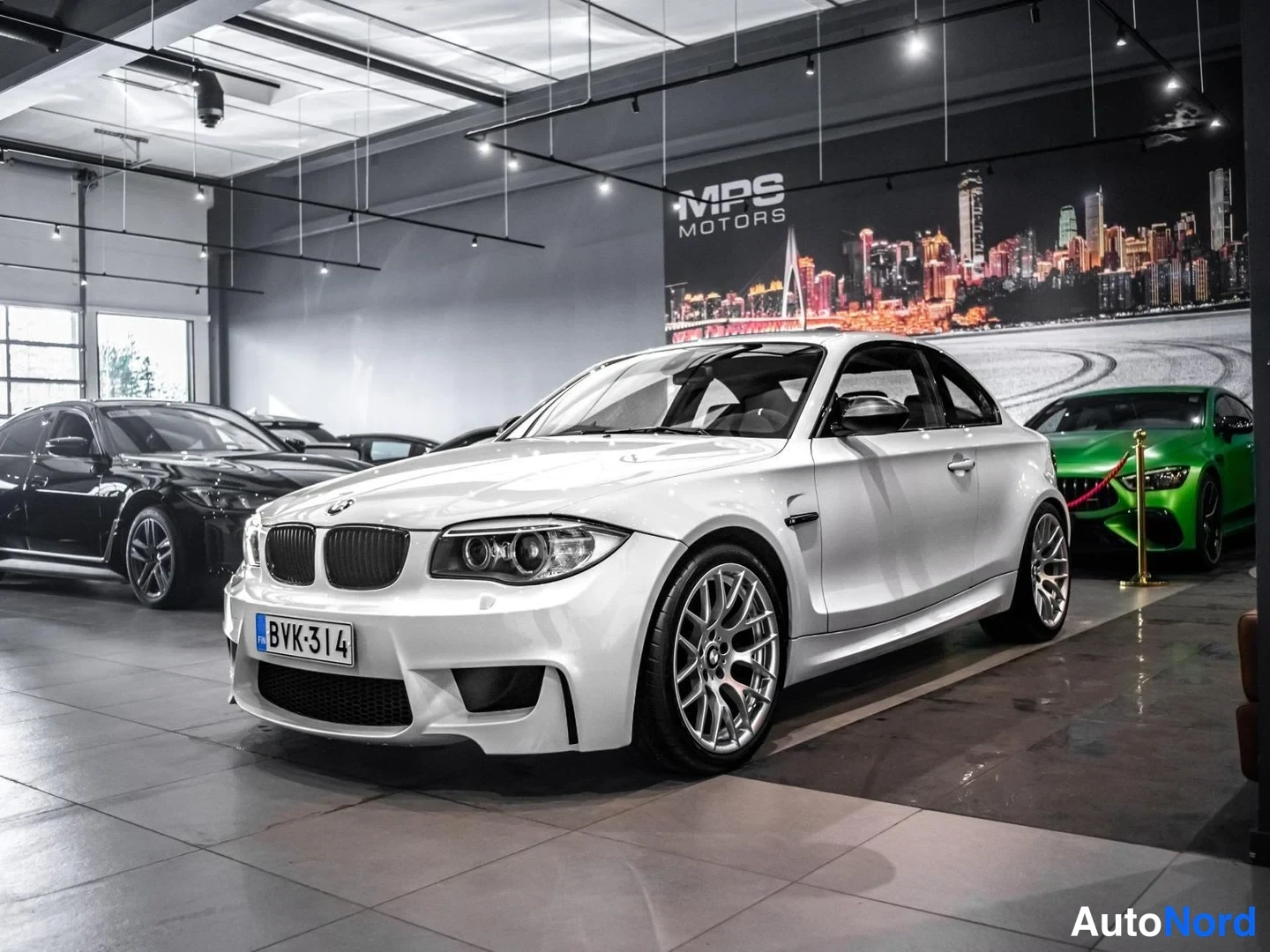 BMW 1M Leather Interior 2012