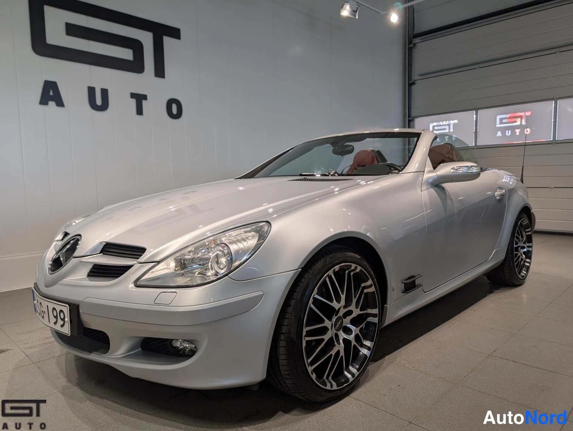 Mercedes-Benz SLK 2004