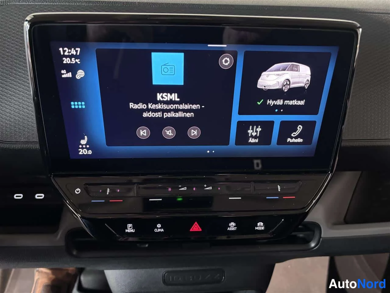 Blue Volkswagen ID. Buzz 2022, detail, photo 19