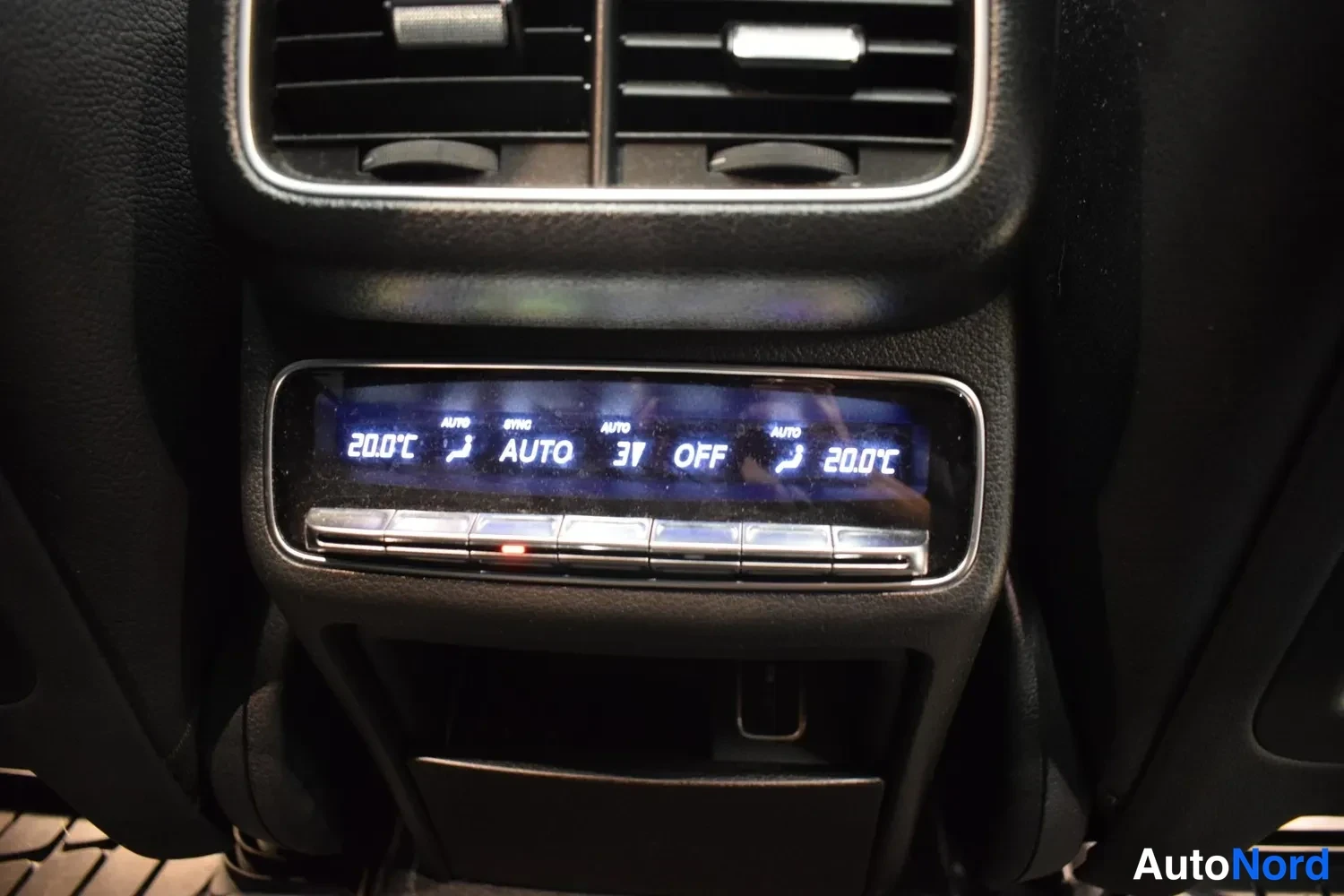 Valkoinen Mercedes-Benz GLE 350 de 4MATIC 2021, yksityiskohta, kuva 27