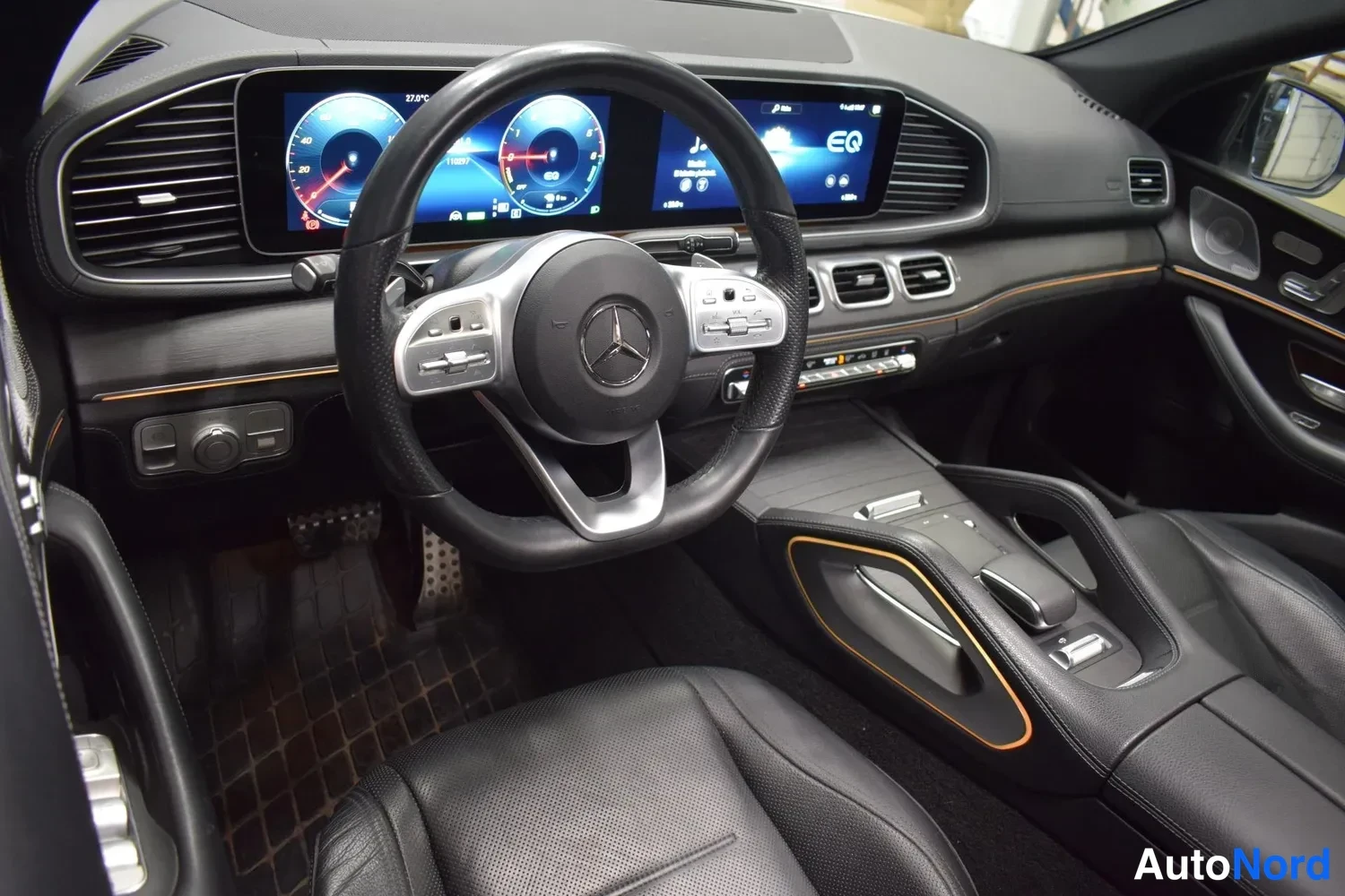 Valkoinen Mercedes-Benz GLE 350 de 4MATIC 2021, ohjaamo, kuva 18