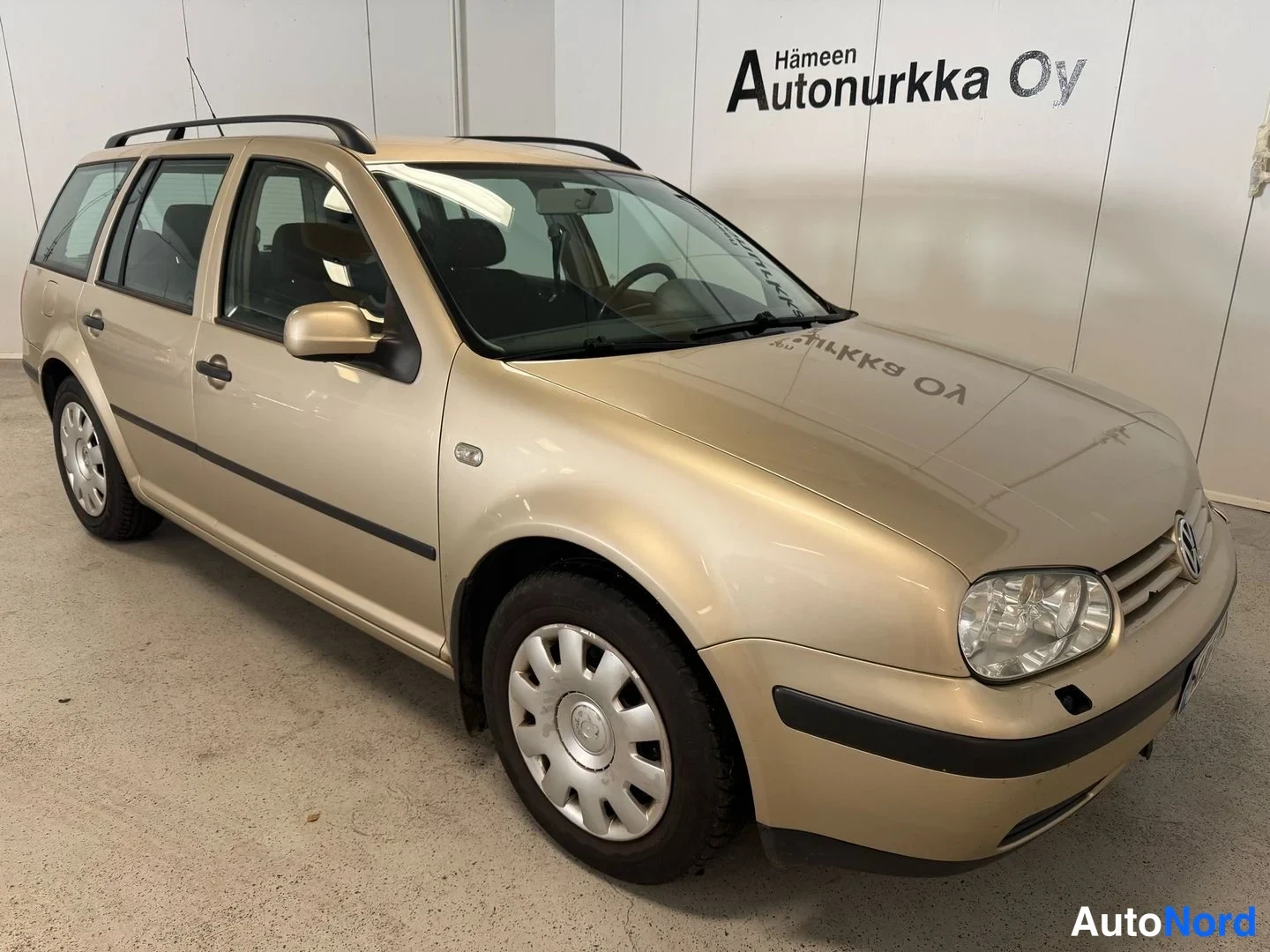 Volkswagen Golf 1.6i 105HV 2004