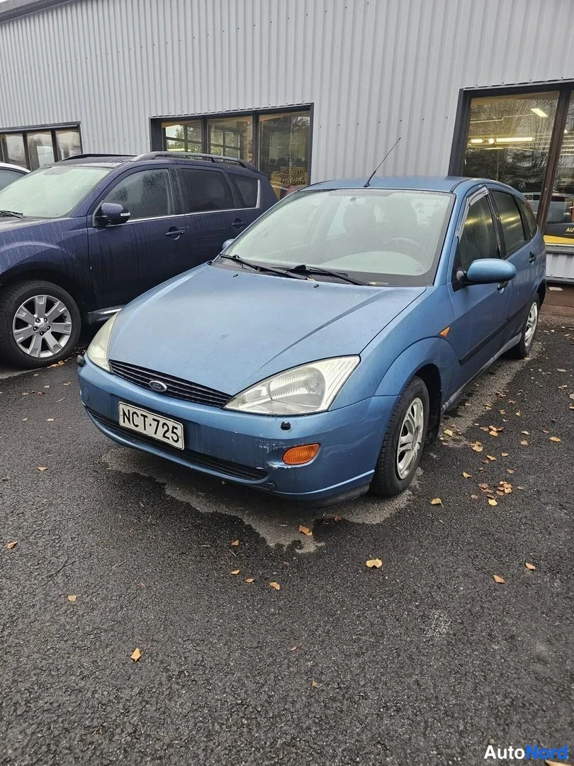 Ford Focus 1,6i Ambiente 2000