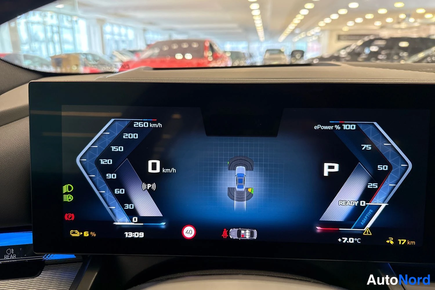 Harmaa BMW i5 2024, yksityiskohta, kuva 20