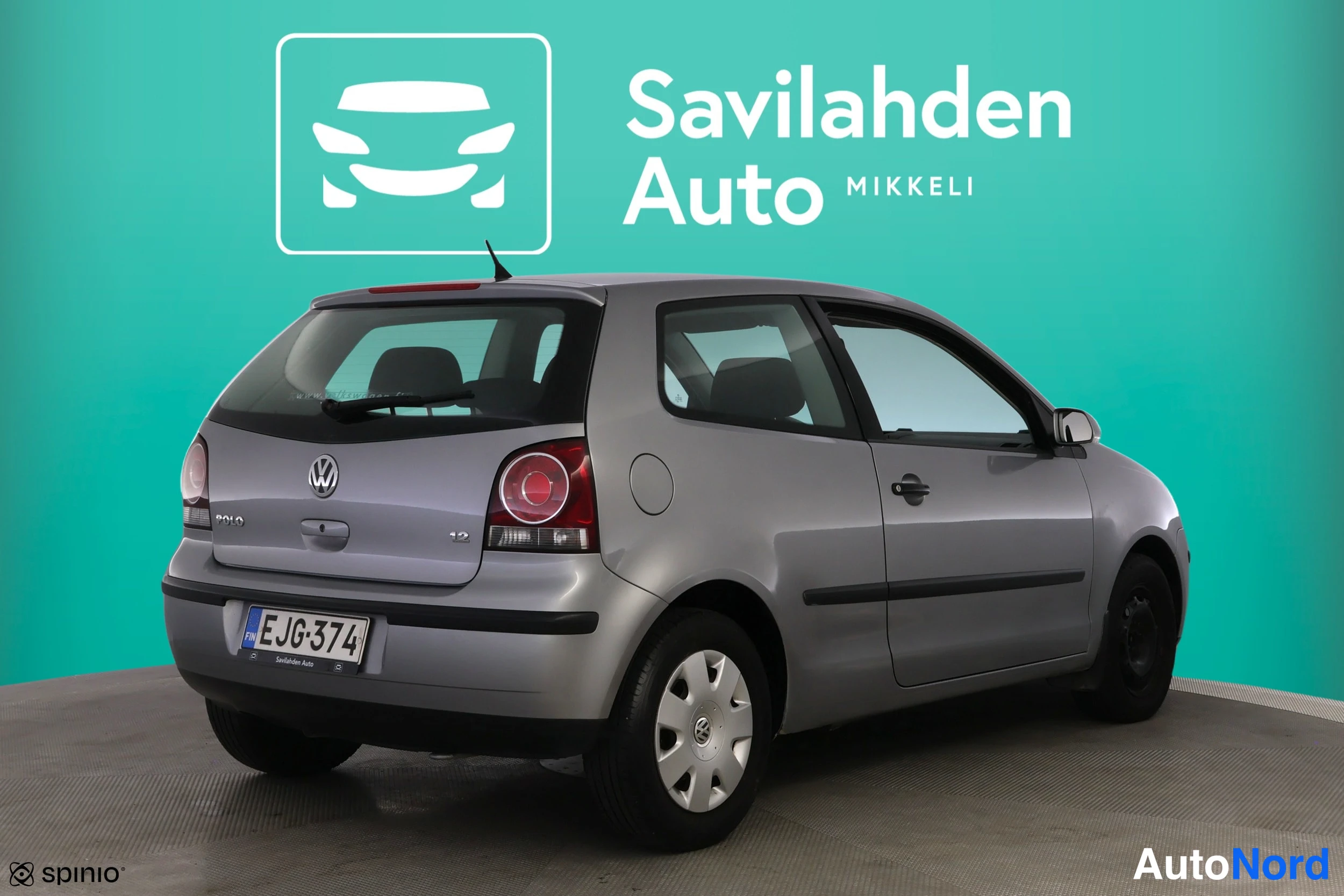 Silver Volkswagen Polo 2007, snett bakifrån, bild 10
