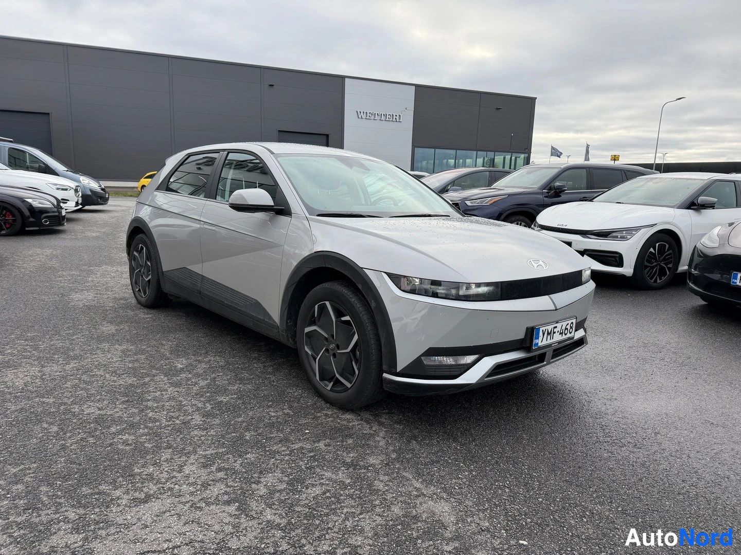 Hopea Hyundai IONIQ 5 2025, etuviisto, keula oikealle, kuva 2