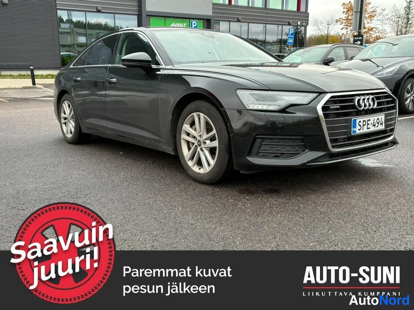 Musta Audi A6 2023, etuviisto, keula oikealle, kuva 2