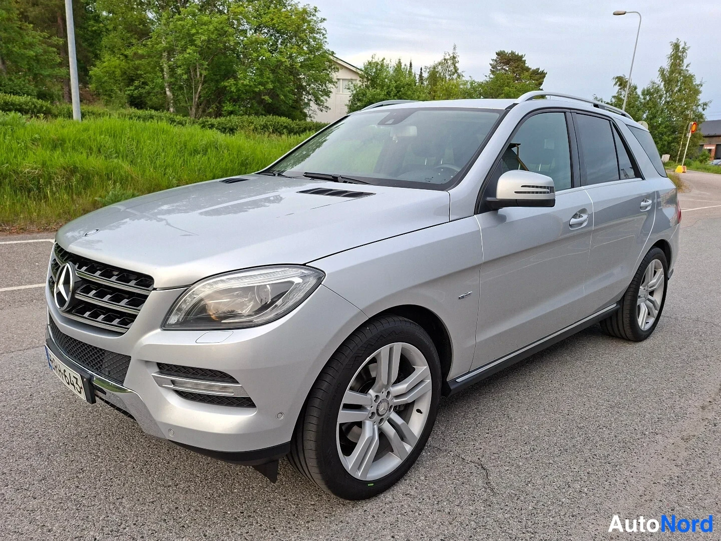 Mercedes-Benz ML 350 BlueTEC 4MATIC 2014