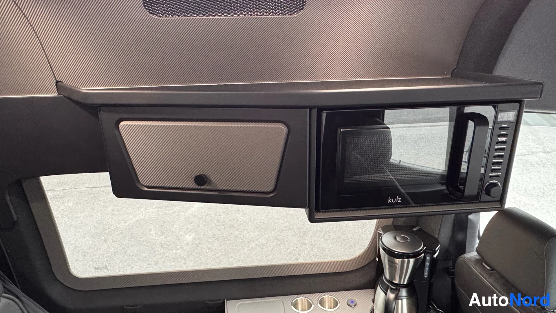 Harmaa Mercedes-Benz Sprinter 317 CDI 2025, yksityiskohta, kuva 36