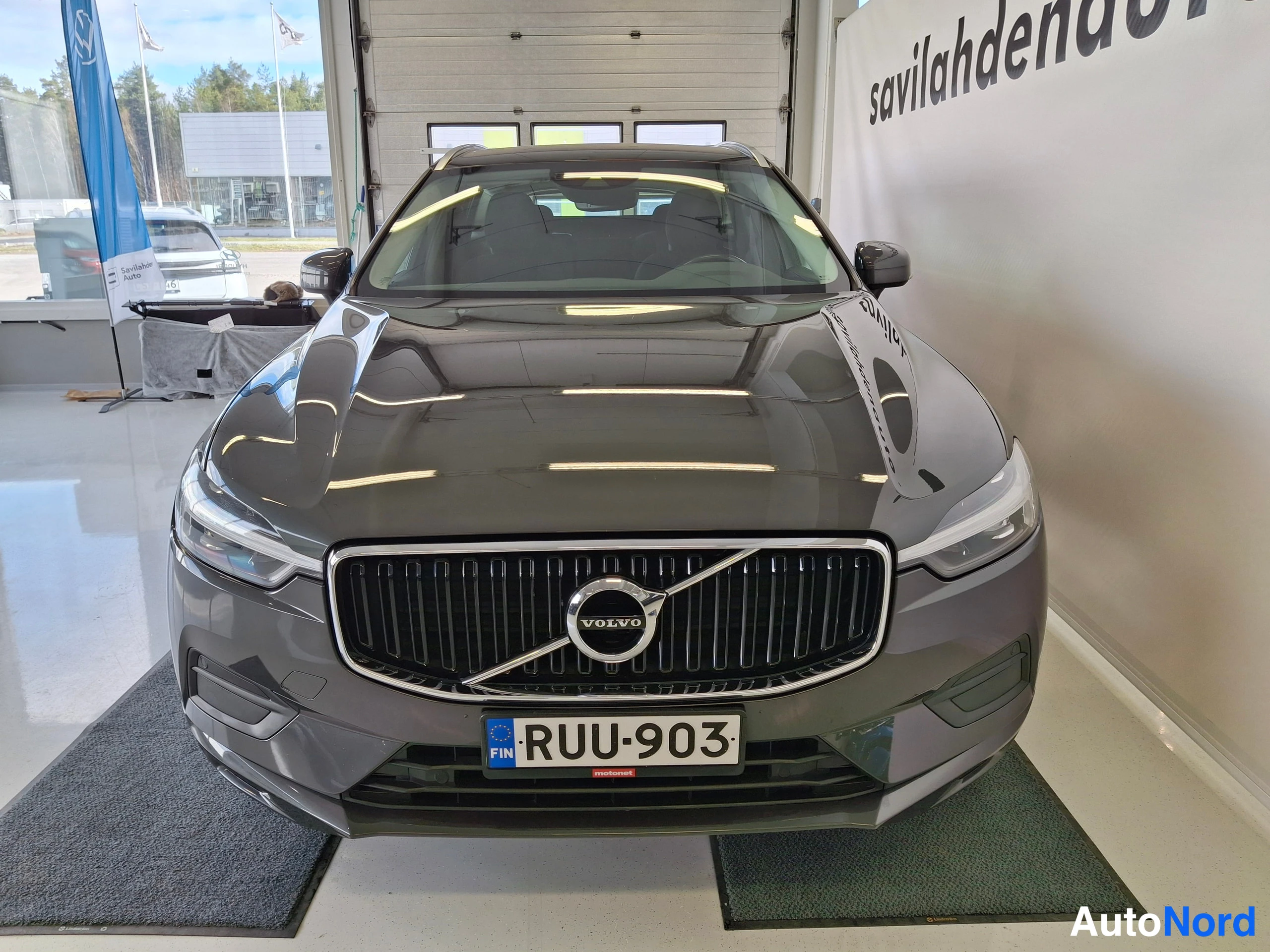 Harmaa Volvo XC60 2021, kuva 12