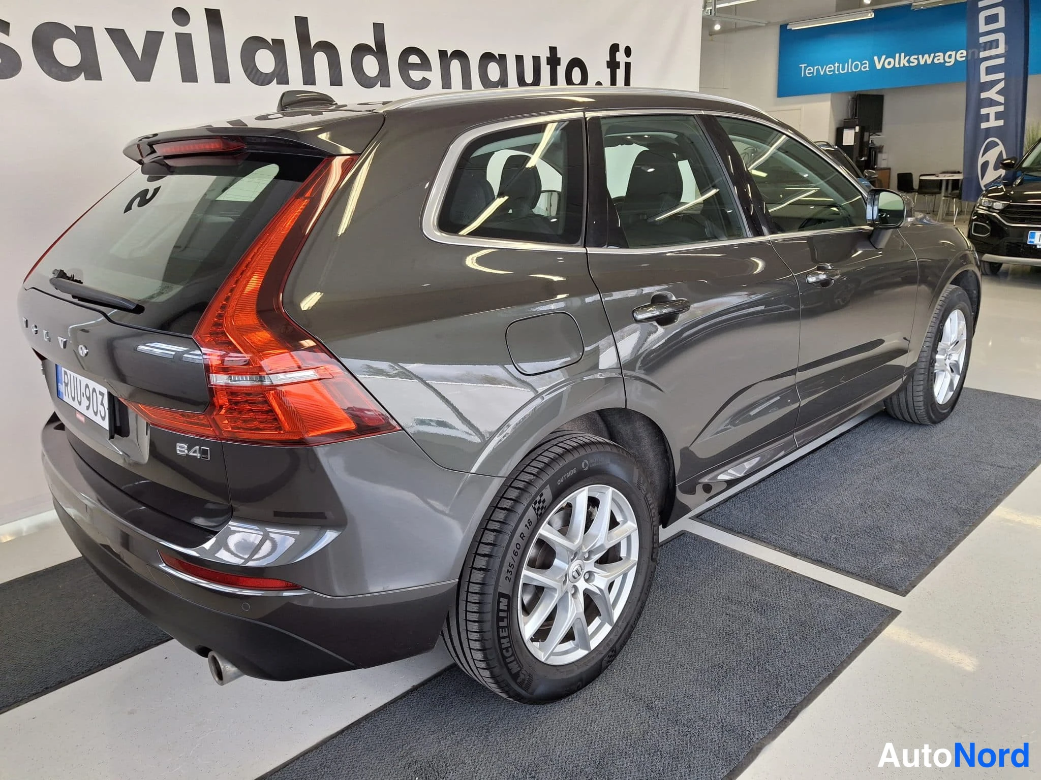 Harmaa Volvo XC60 2021, kuva 7