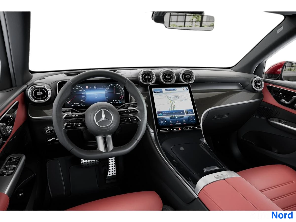 Punainen Mercedes-Benz GLC 2023, ohjaamo, kuva 8