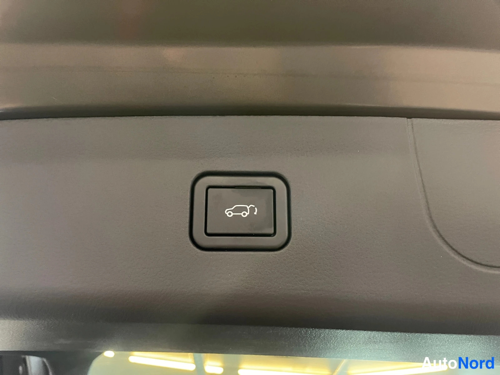 Harmaa Mazda CX-6e 2026, yksityiskohta, kuva 22