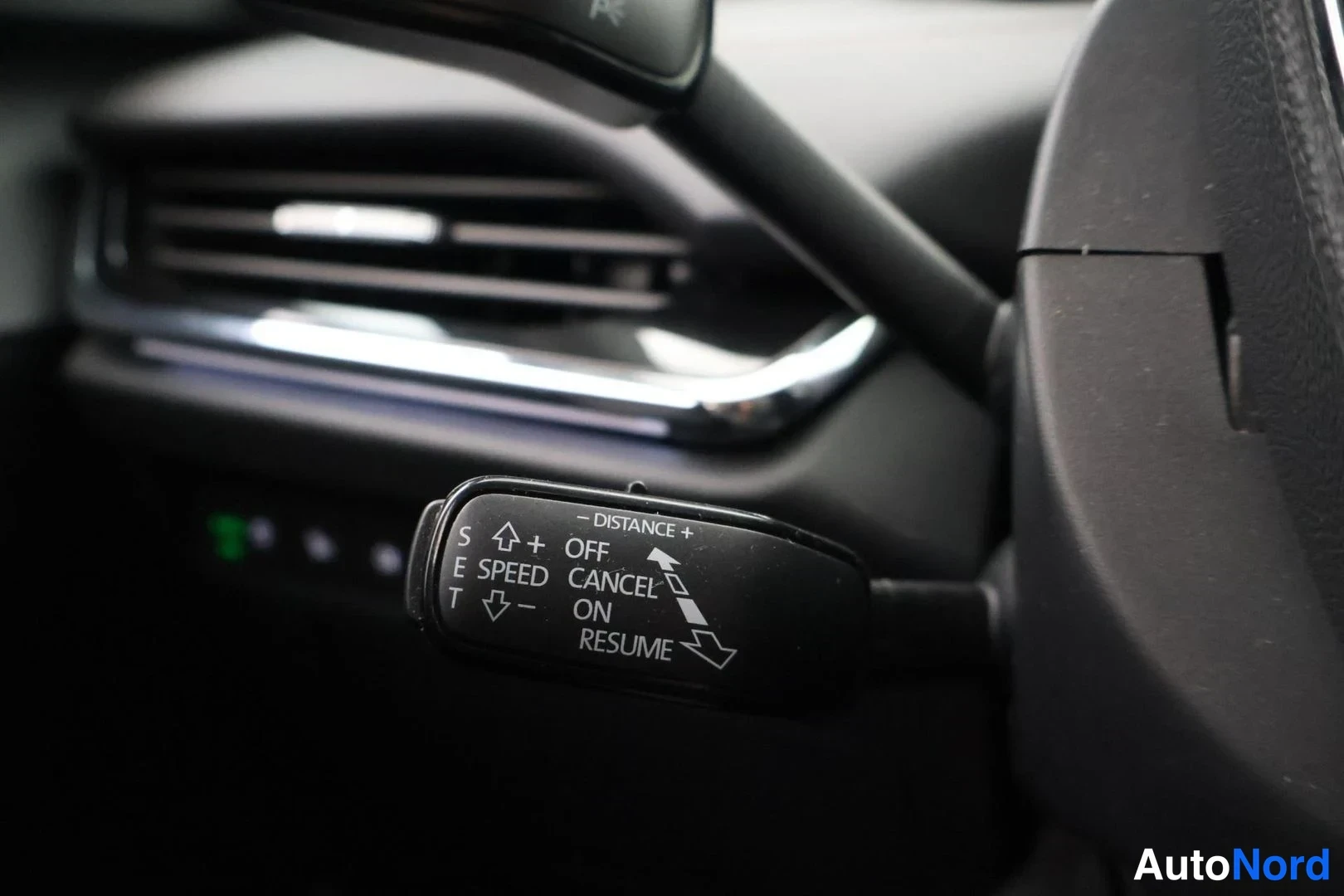 Musta Skoda Enyaq iV 2023, yksityiskohta, kuva 27
