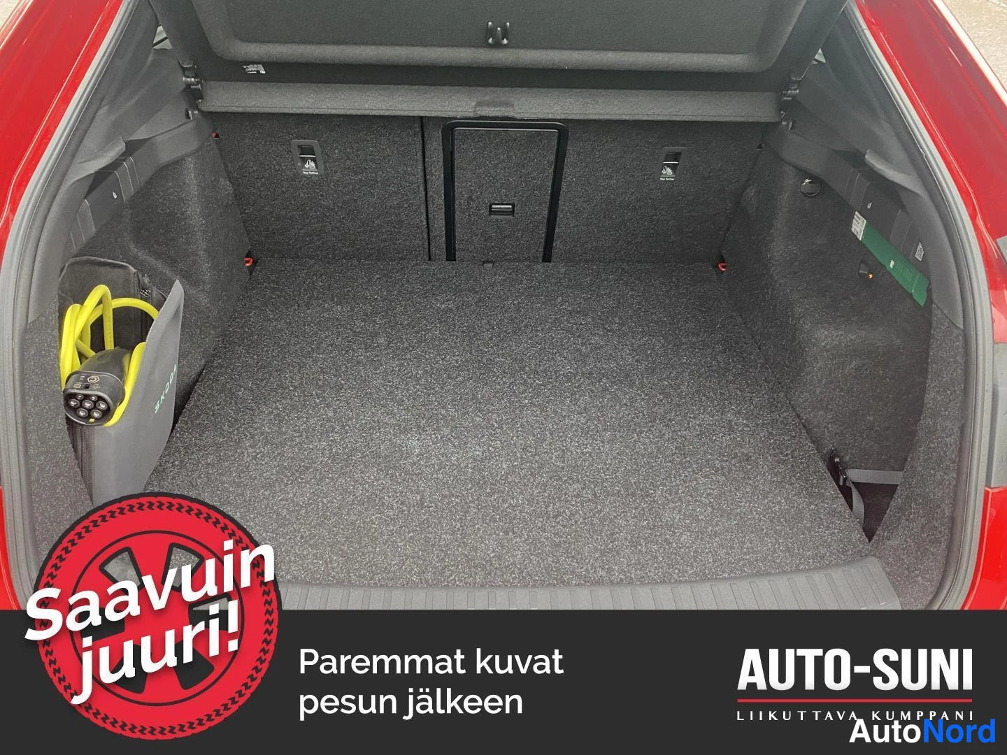 Punainen Skoda Enyaq 2026, tavaratila, kuva 8