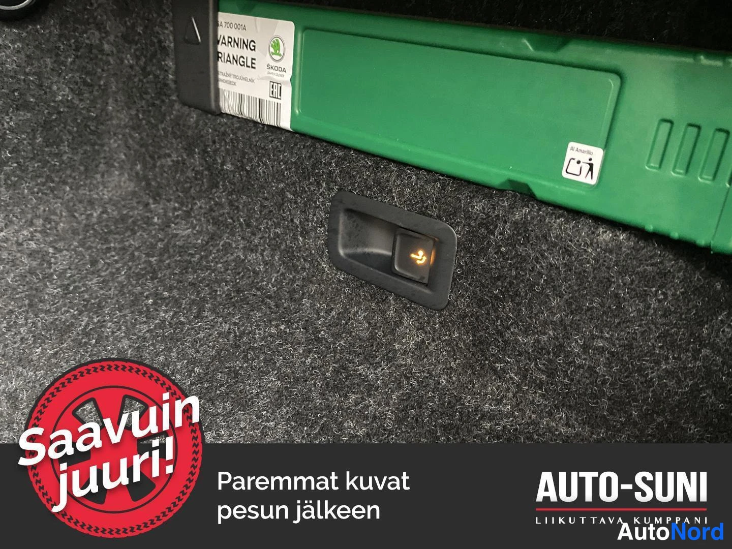 Punainen Skoda Enyaq 2026, yksityiskohta, kuva 14