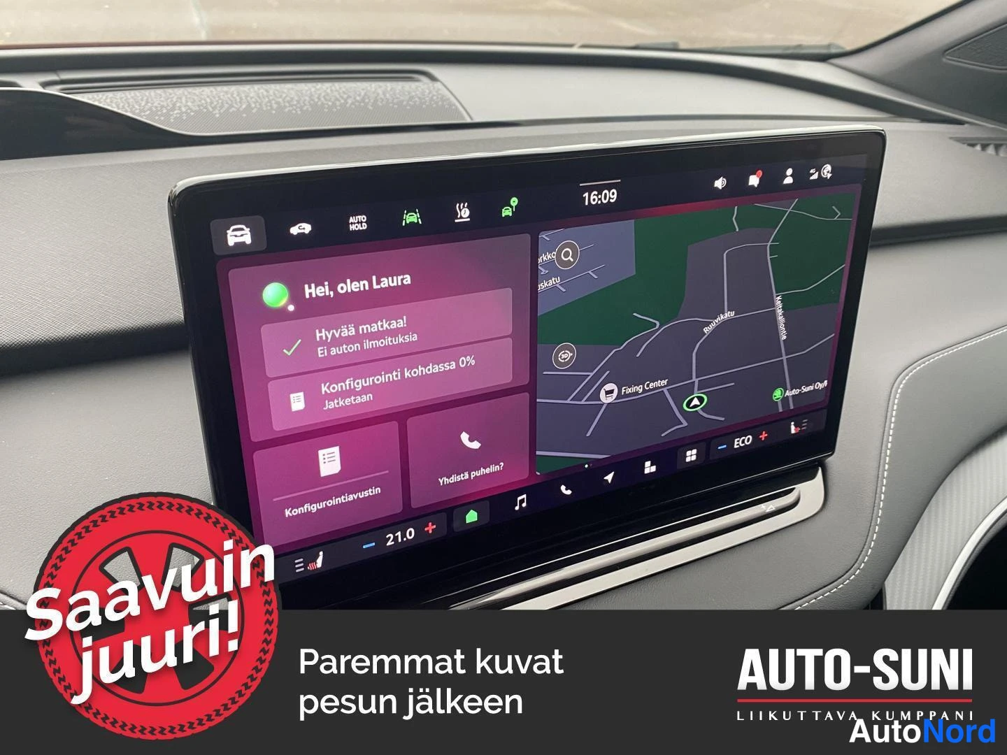 Punainen Skoda Enyaq 2026, yksityiskohta, kuva 22