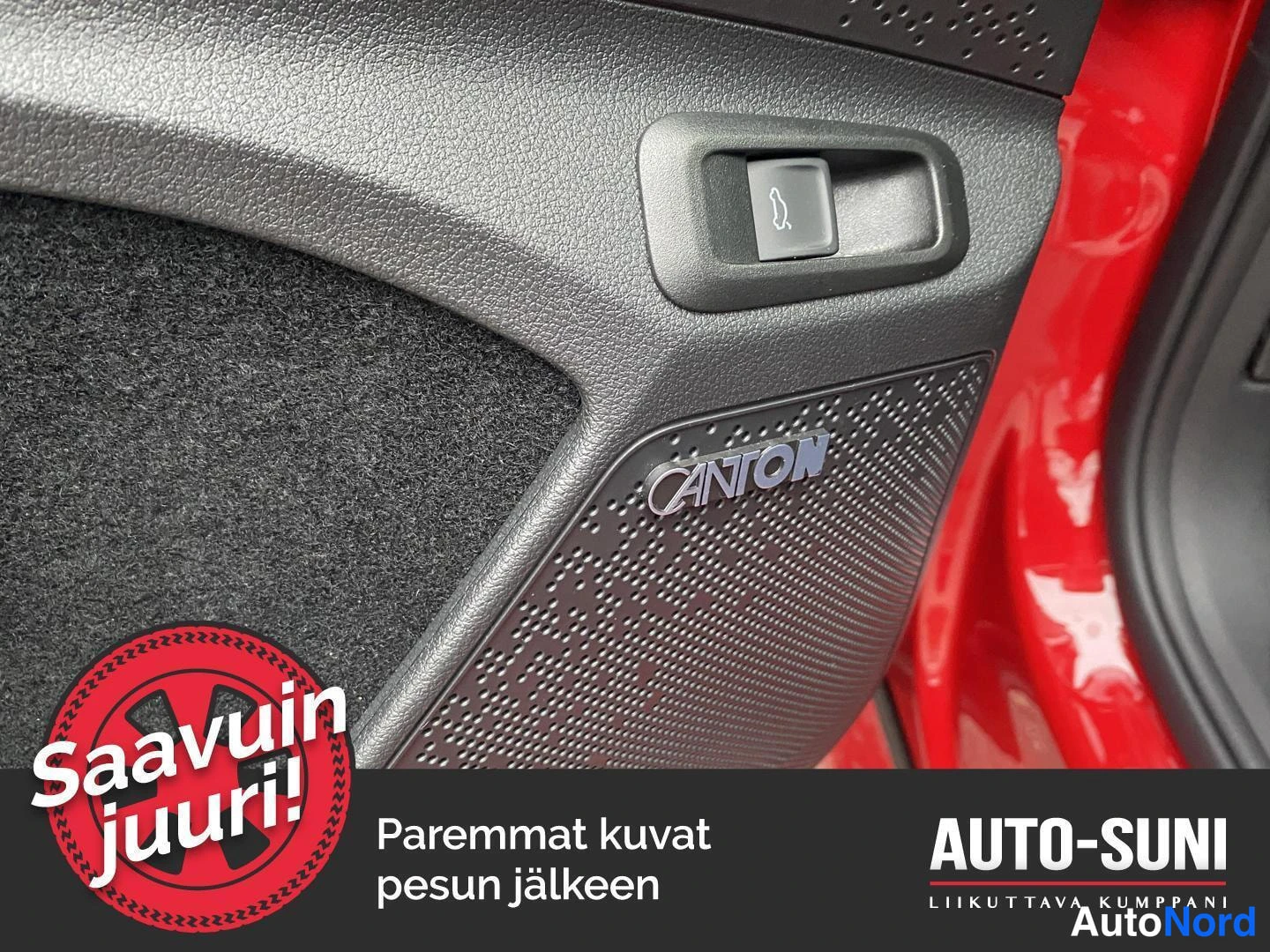 Punainen Skoda Enyaq 2026, yksityiskohta, kuva 12