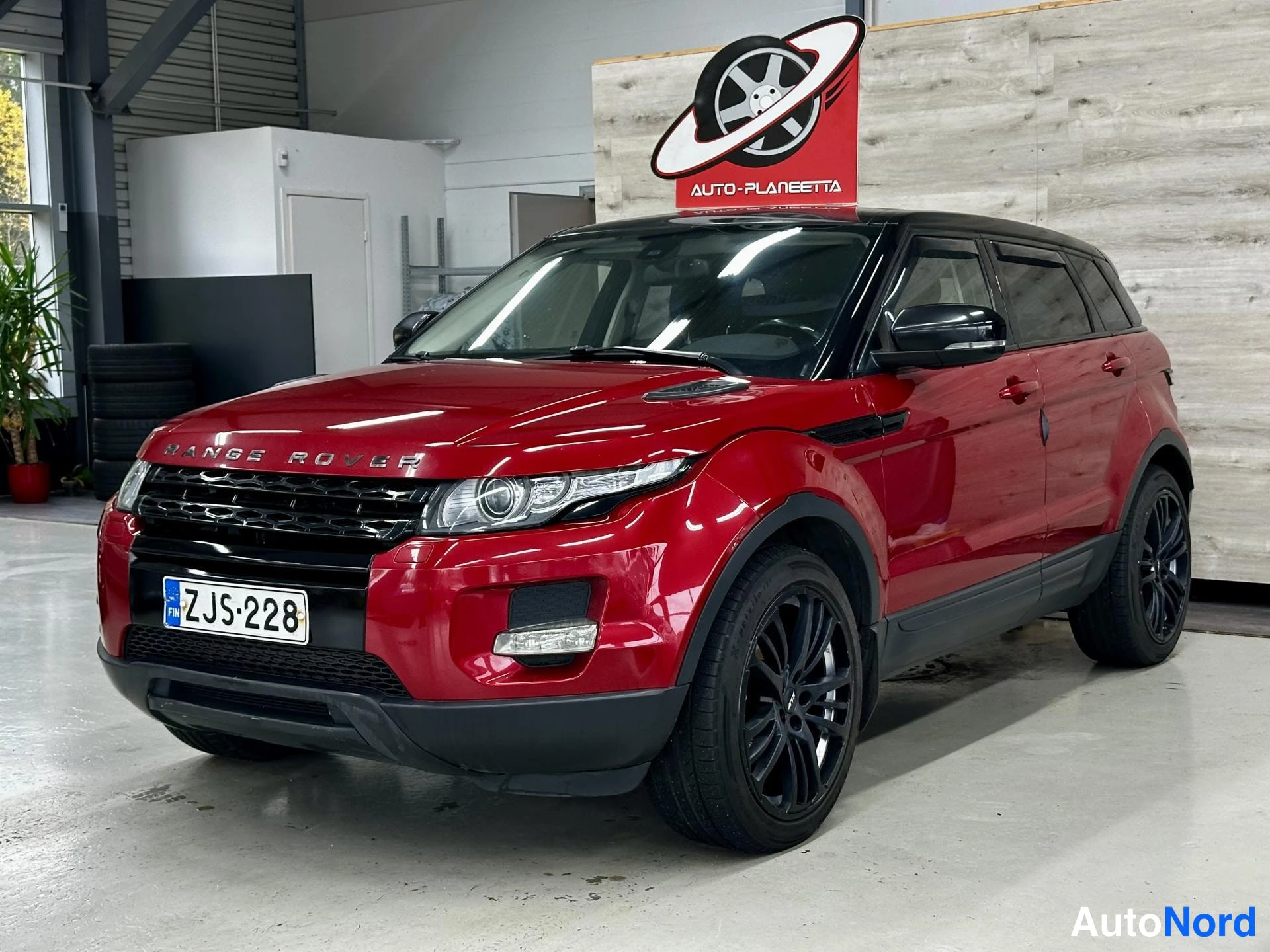 Land Rover Range Rover Evoque 2,2 eD4 Pure 2012