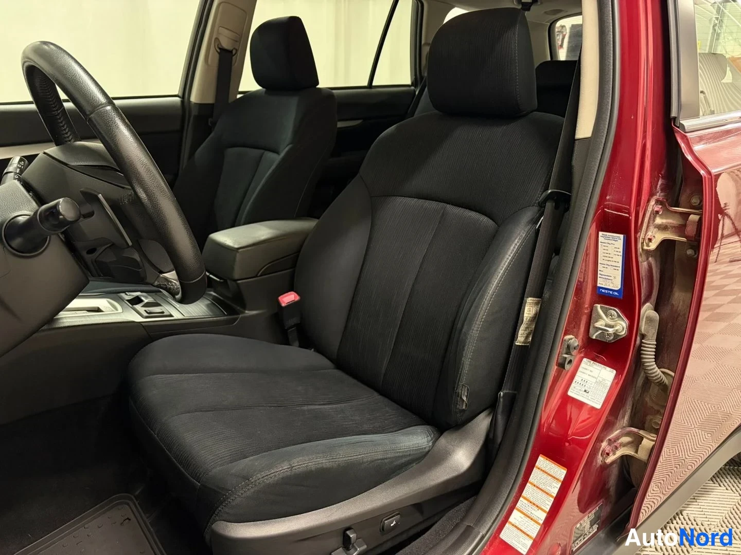 Red Subaru Outback 2013, front seats, photo 14