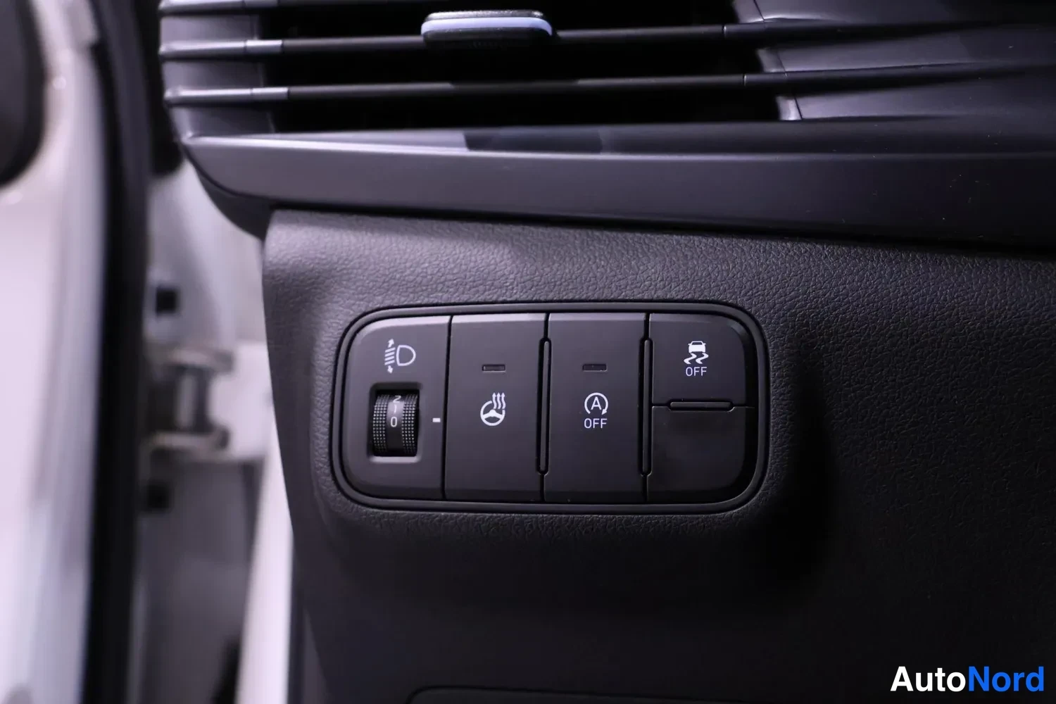Vit Hyundai i20 N 2022, detalj, bild 15
