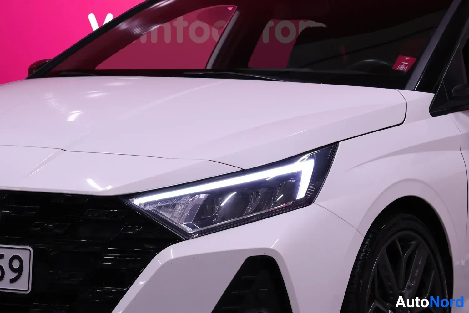Vit Hyundai i20 N 2022, detalj, bild 13