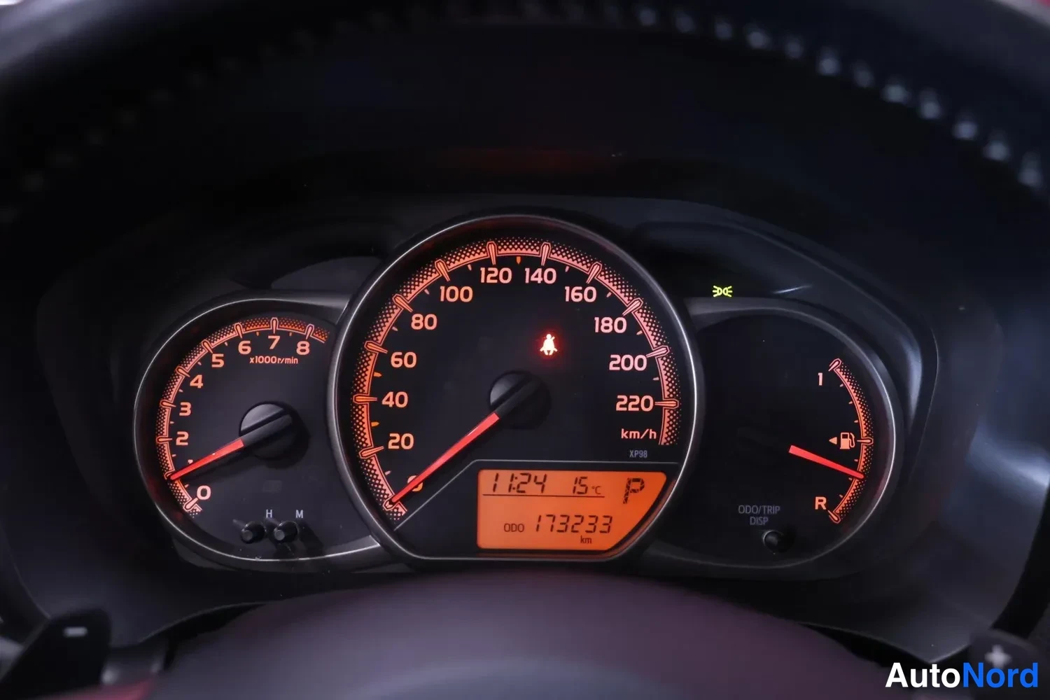 Black Toyota Yaris 2016, detail, photo 15