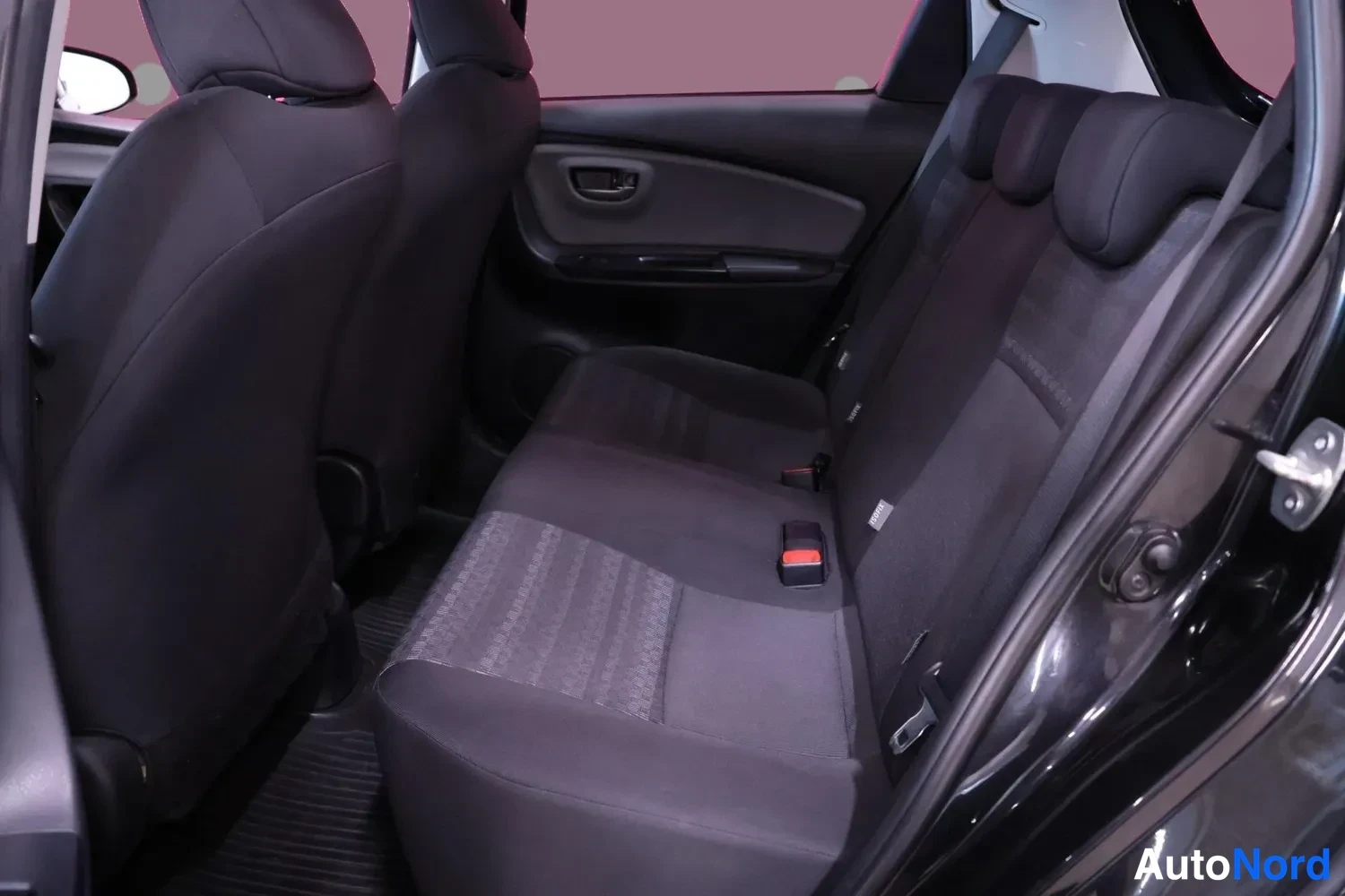 Black Toyota Yaris 2016, rear seats, photo 10