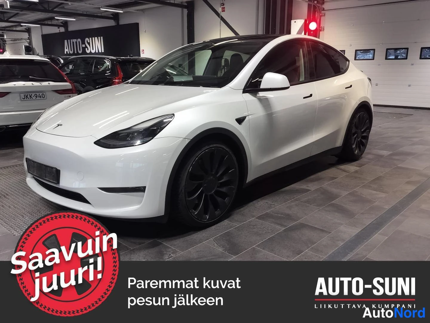 Tesla Model Y 2023