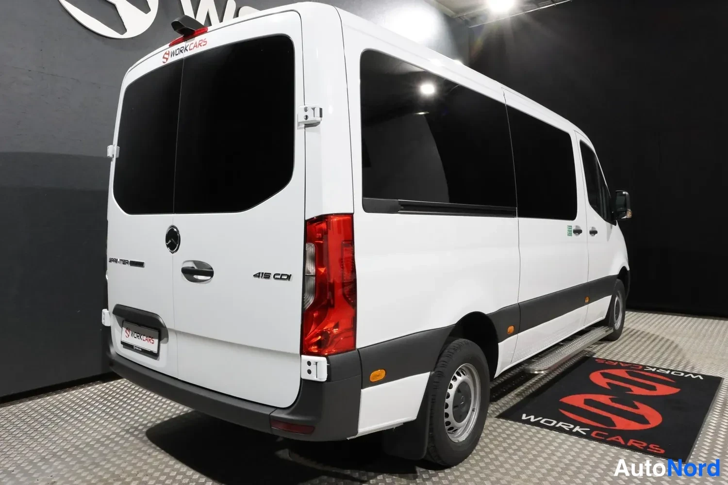 Valkoinen Mercedes-Benz Sprinter 2026, takaviisto, kuva 10