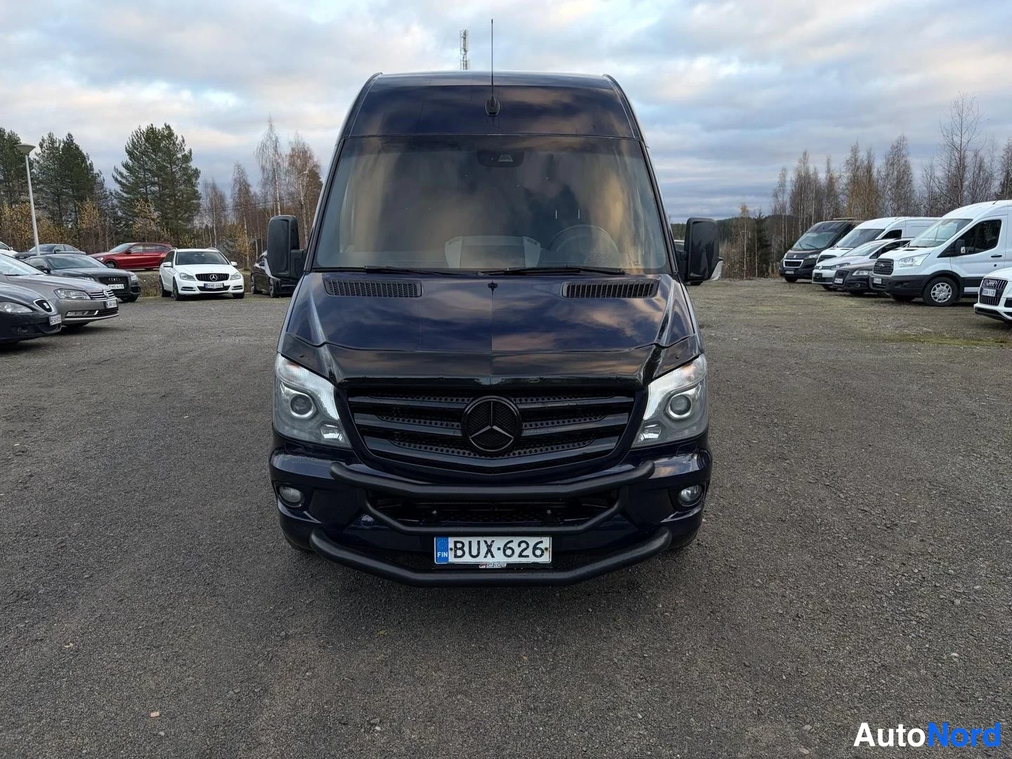 Blue Mercedes-Benz Sprinter 319 CDI 2017, front, photo 6