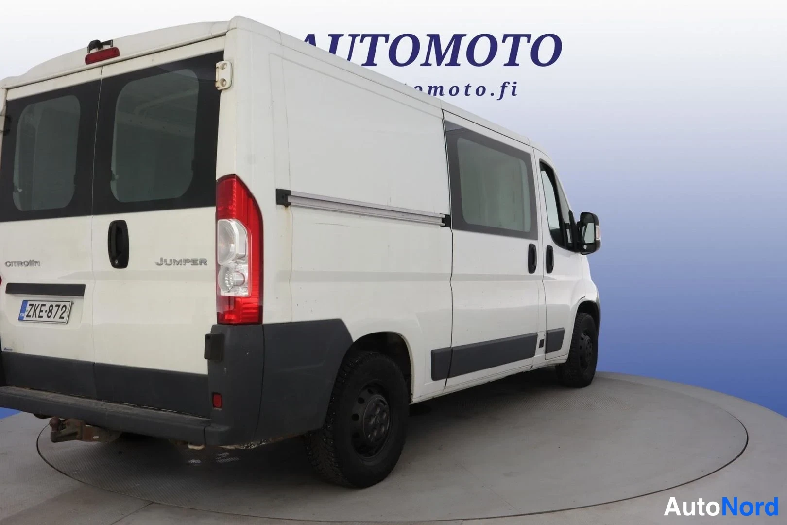 Valkoinen Citroen Jumper 2014, takaviisto, kuva 5