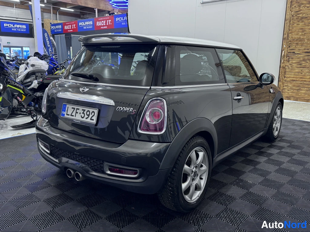 Harmaa Mini Cooper S 2011, takaviisto, kuva 4