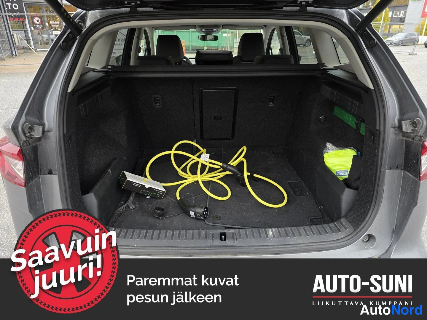 Harmaa Skoda Enyaq 2024, tavaratila, kuva 5
