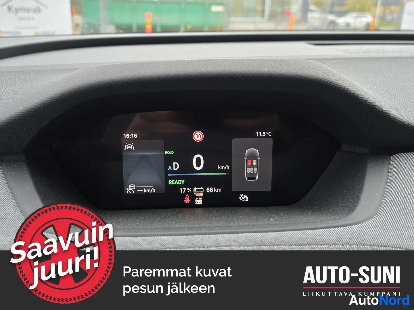 Harmaa Skoda Enyaq 2024, yksityiskohta, kuva 8