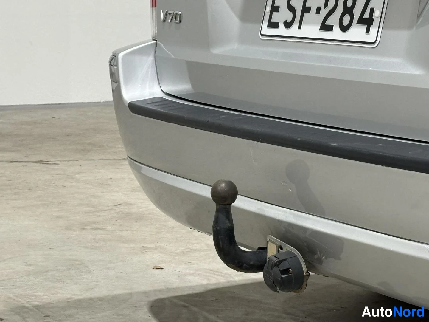 Grå Volvo V70 2007, detalj, bild 19