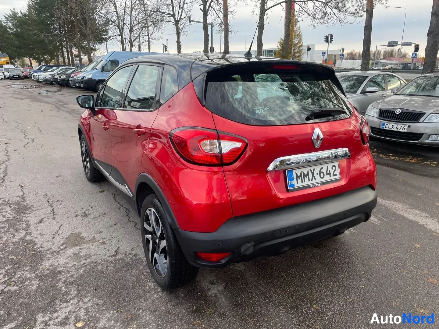 Red Renault Captur 2017, rear, photo 6
